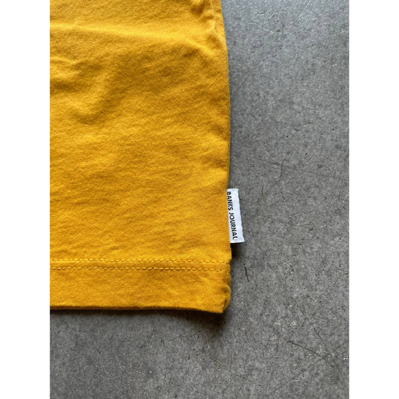 Banks Journal Sphere Classic Tee Mens Small Saffron Yellow 100% Organic NWT - Picture 5 of 8